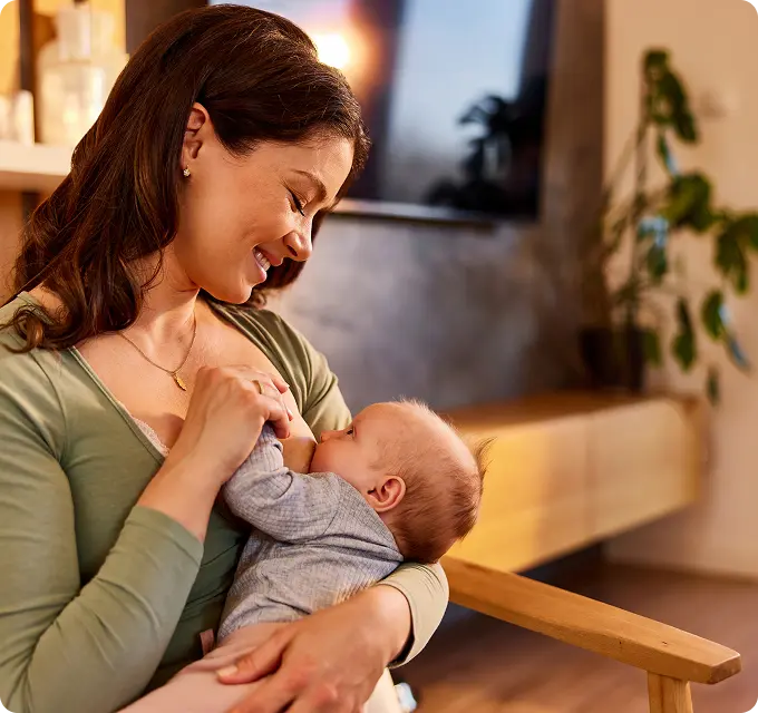 Femme allaitant
